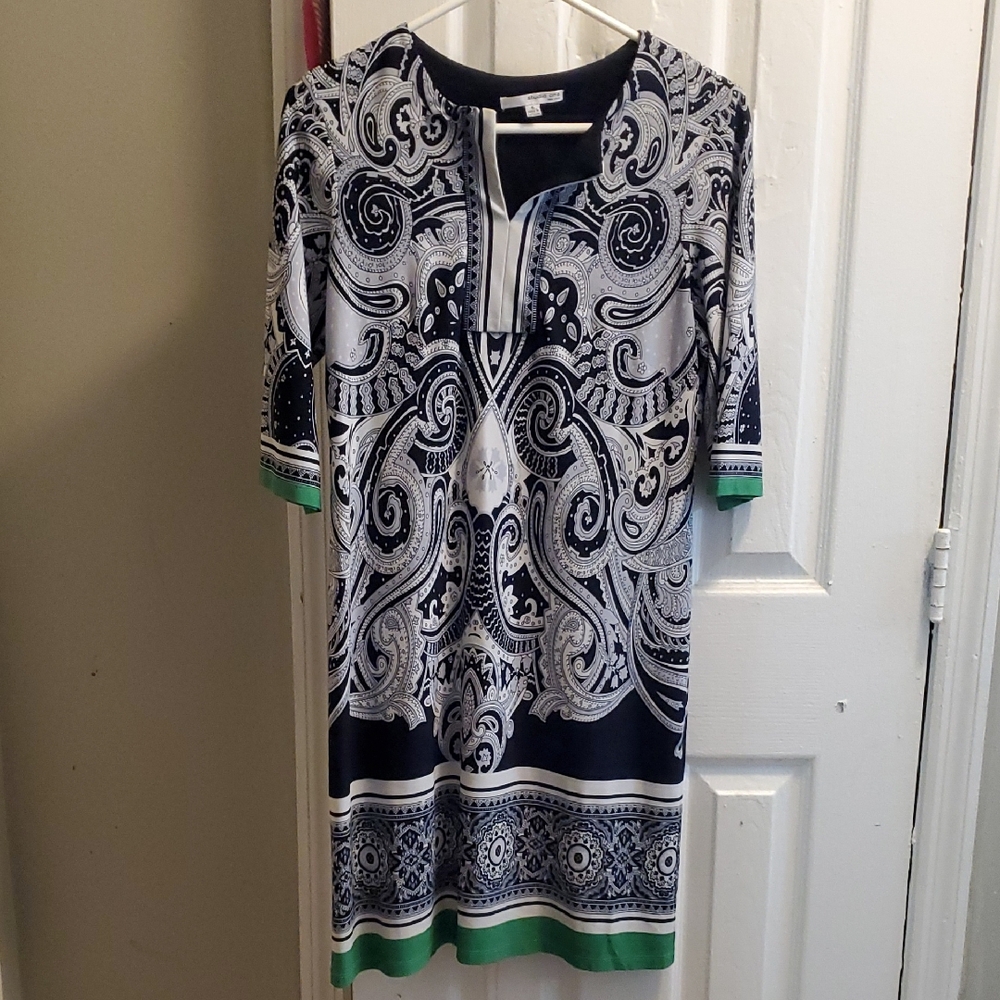 Studio One Black and White Paisley Tunic With Green Accents